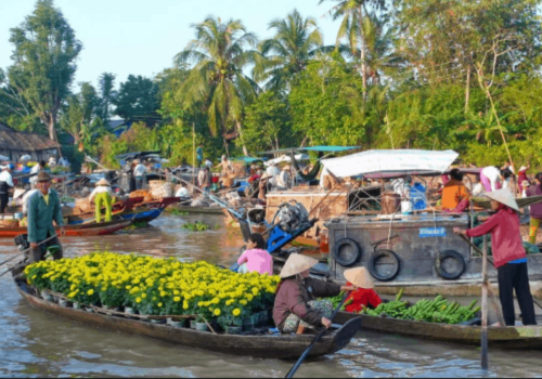 Chợ nổi ở Vĩnh Long